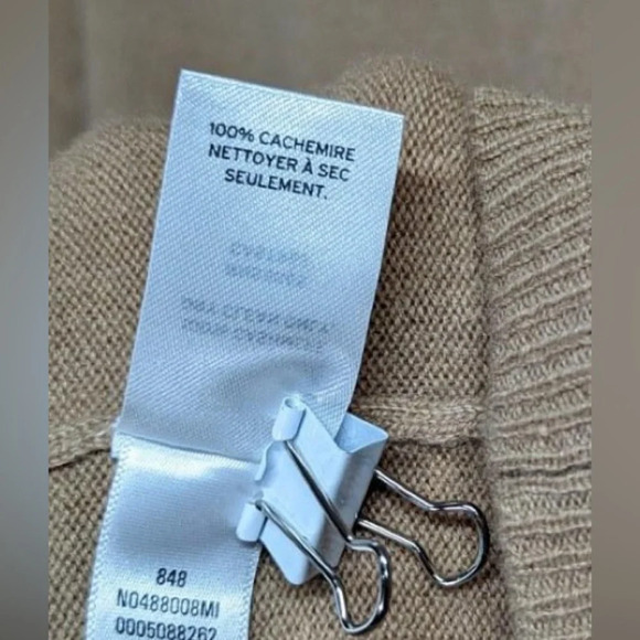 NEW Nordstrom Brand Turtle neck 100% cashmere sweater size Medium tan/beige - Picture 9 of 9